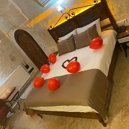 Zuwinasa House أفانوس