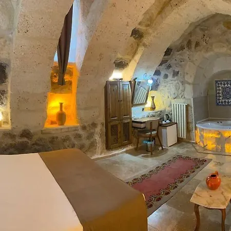 Zuwinasa House Отель