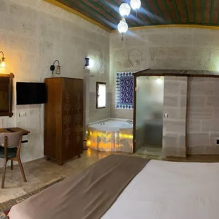 Zuwinasa House