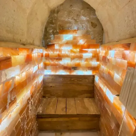 Ξενοδοχείο Zuwinasa House *