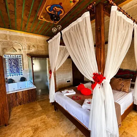 Zuwinasa House Отель Аванос