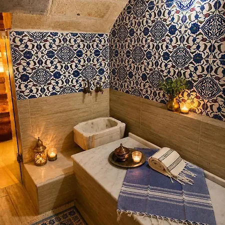 Zuwinasa House *
